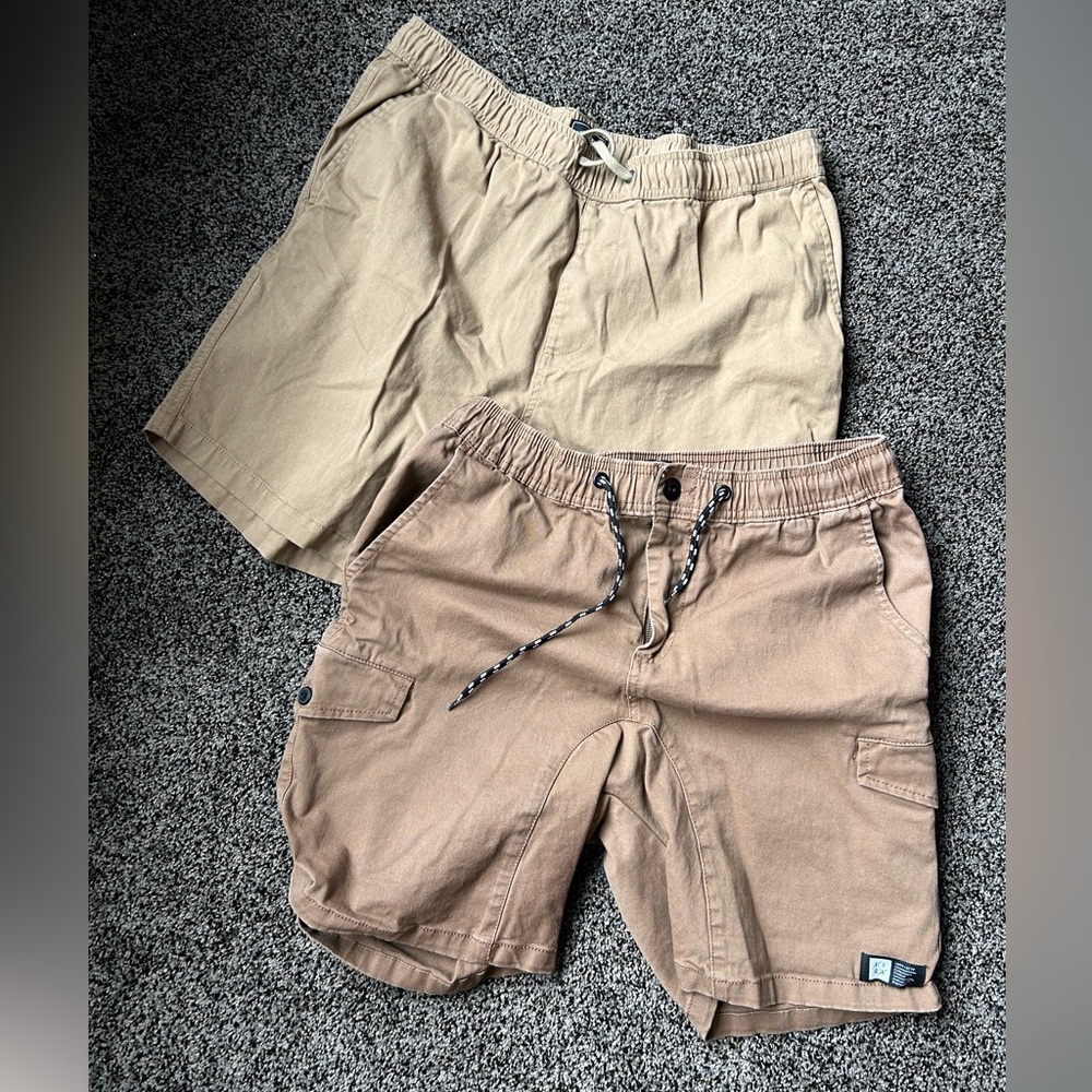 Men’s shorts‎ size large